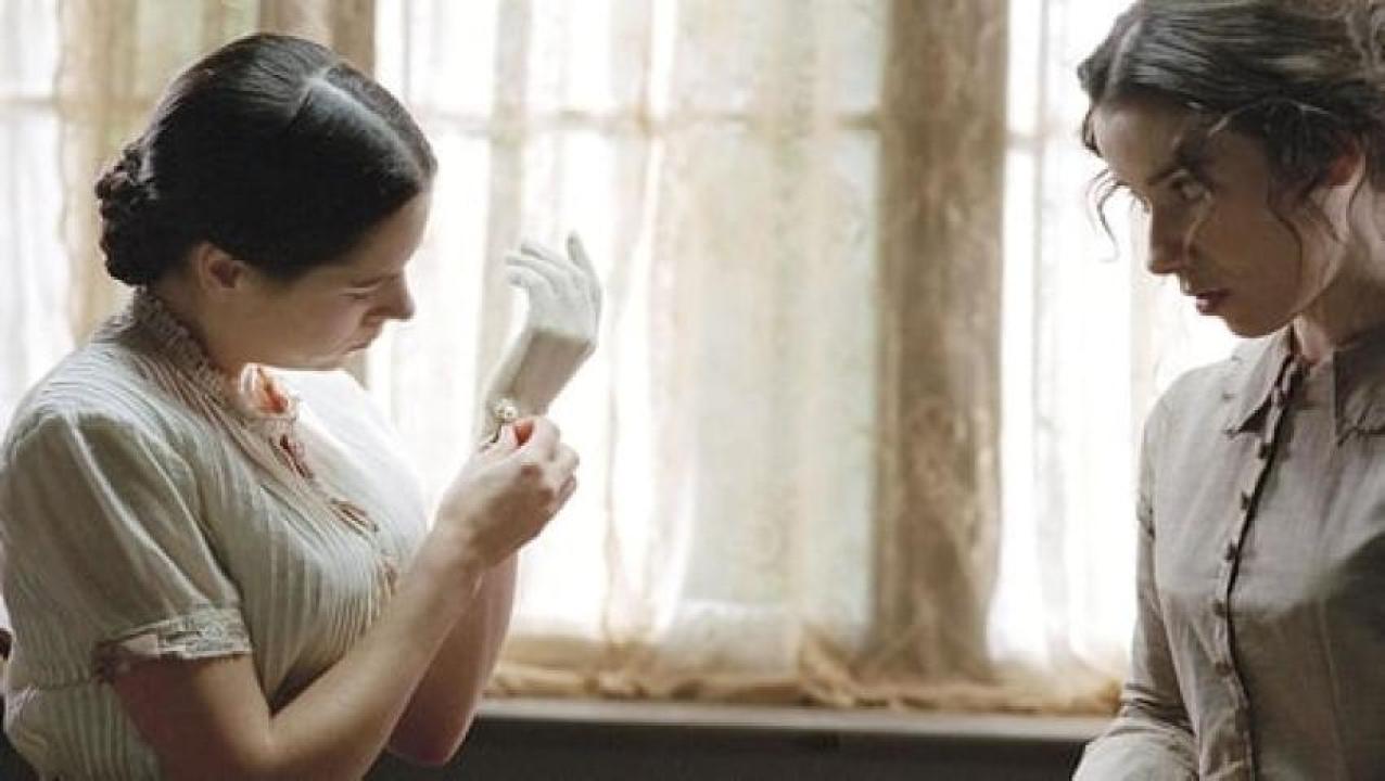 مشاهدة فيلم Fingersmith 2005 مترجم 