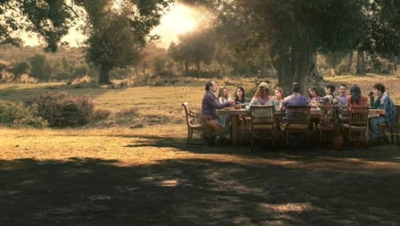 مشاهدة فيلم Familia 2023 مترجم 